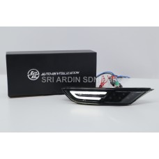 Nissan GTR 07- Smoke Light Bar LED Side Lamp